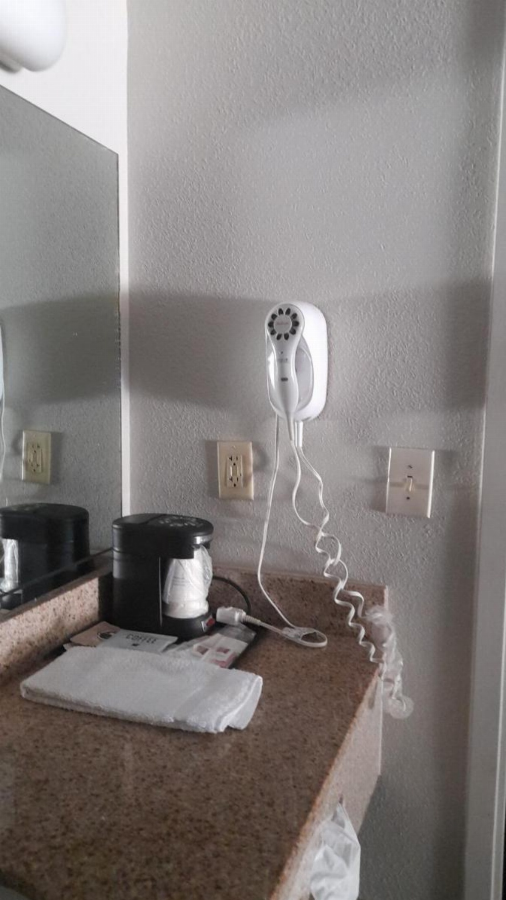 Super 8 by Wyndham Dania/Fort Lauderdale Arpt Image 11