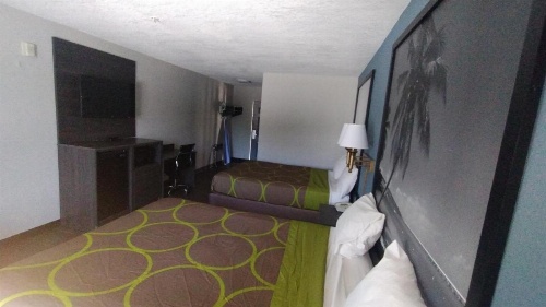 Super 8 by Wyndham Dania/Fort Lauderdale Arpt image 45